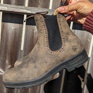 High Top Blundstone Boots- Rustic Brown